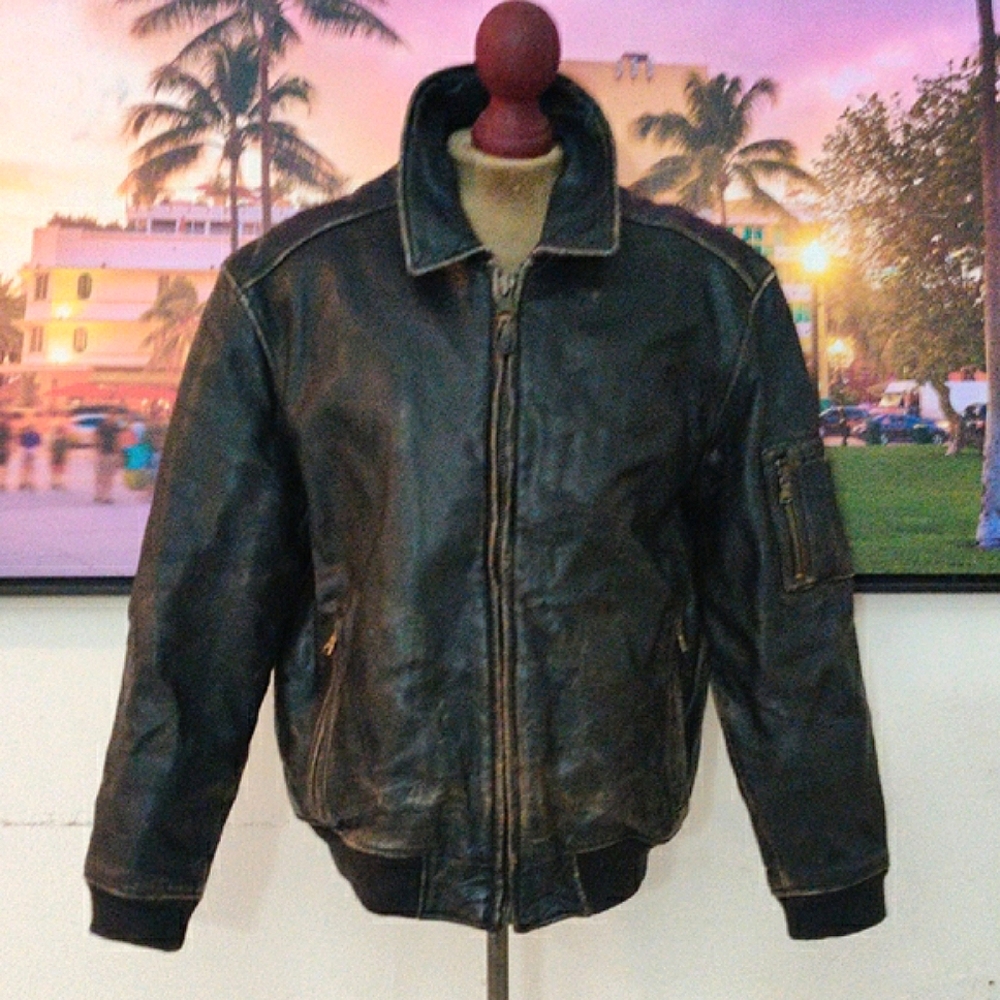 Superb Vintage  Andrew Marcia Leather Bomber Jacket . Size L
